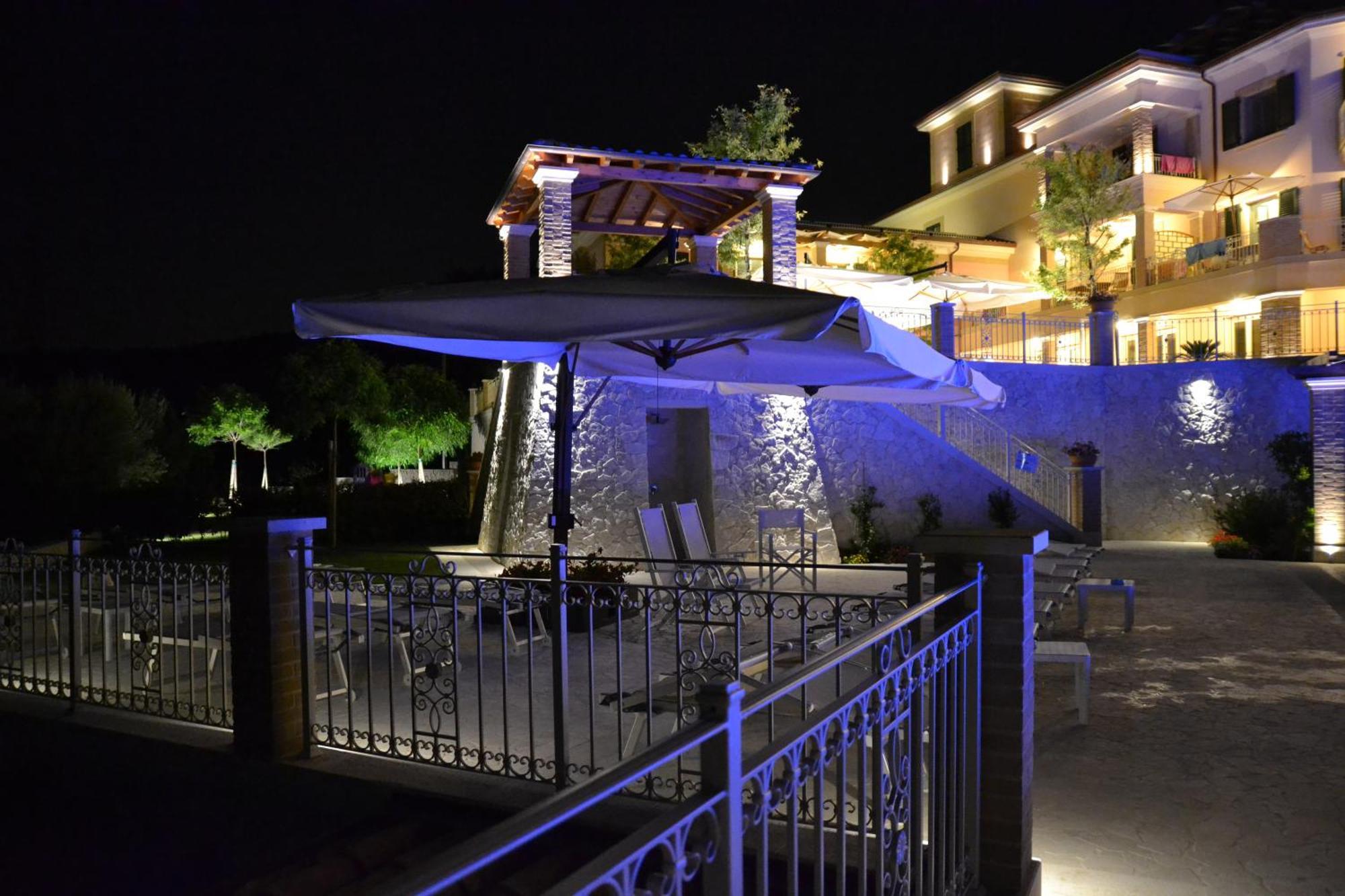Incantea Resort Tortoreto Esterno foto