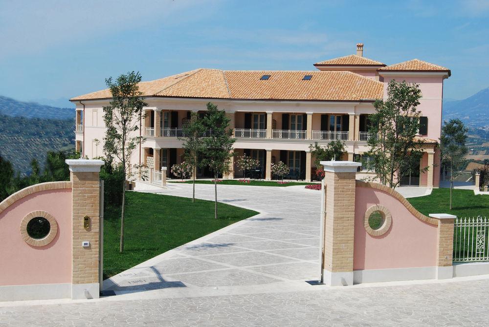 Incantea Resort Tortoreto Esterno foto