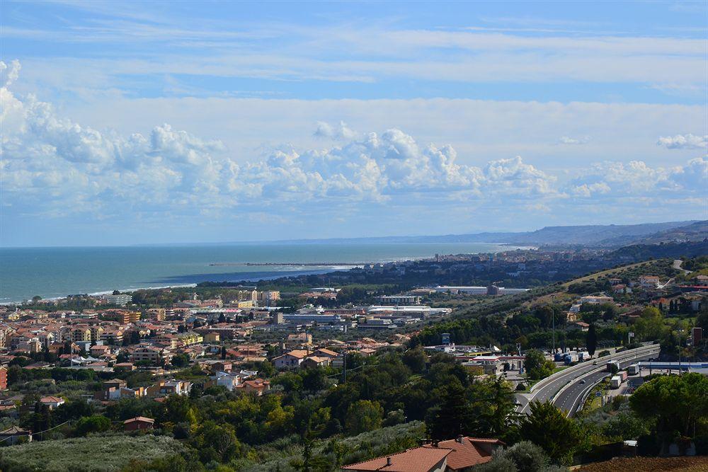 Incantea Resort Tortoreto Esterno foto