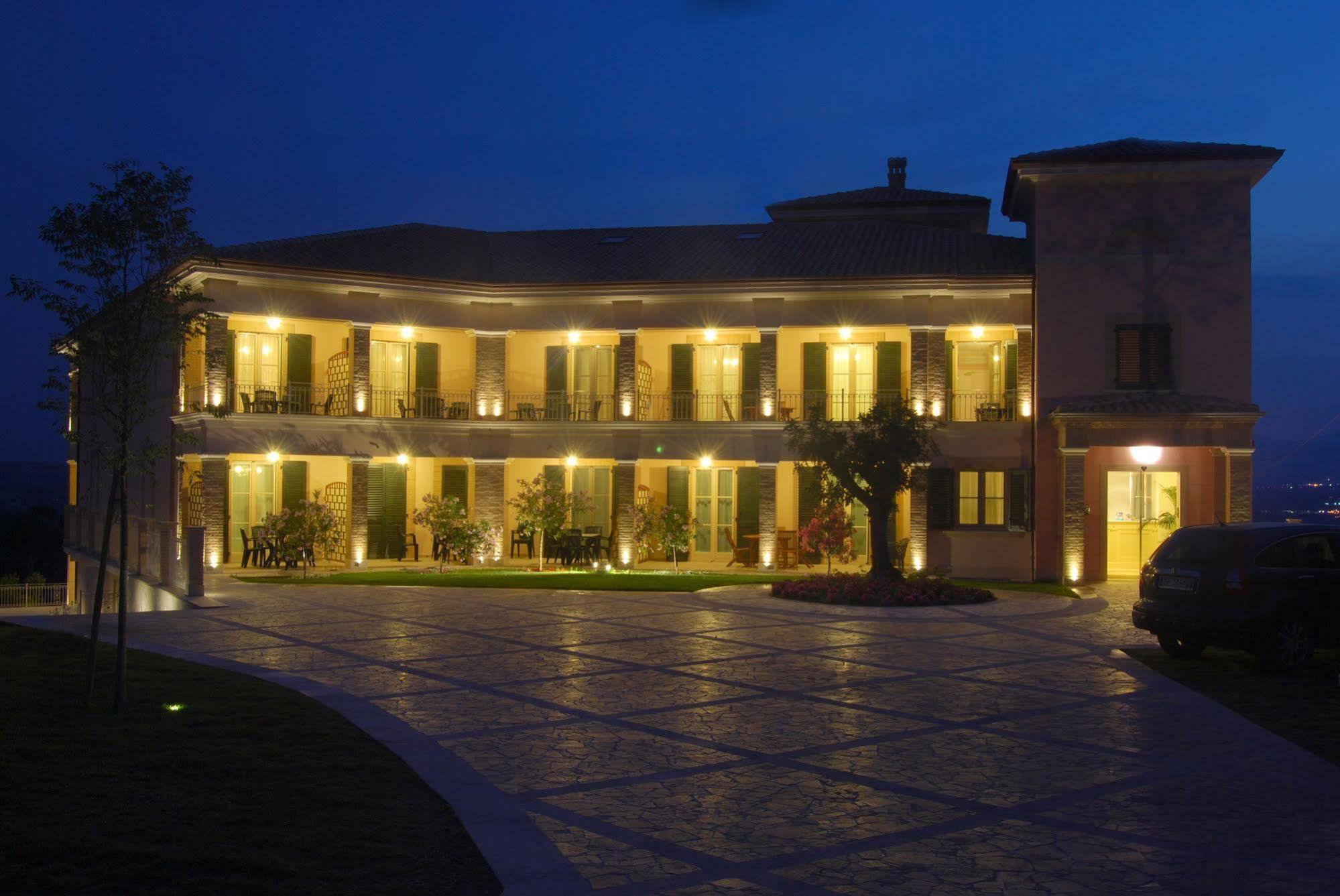 Incantea Resort Tortoreto Esterno foto