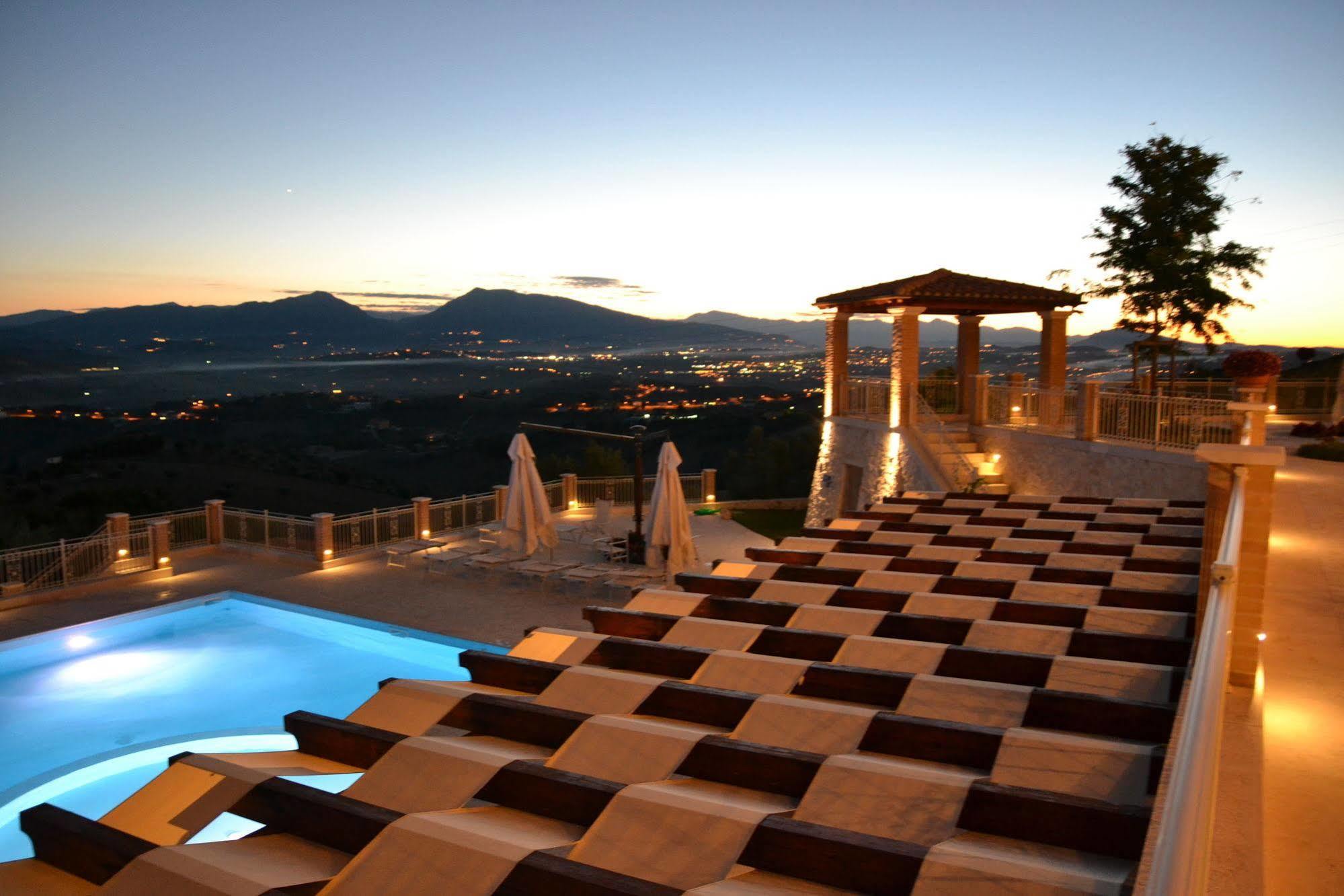 Incantea Resort Tortoreto Esterno foto